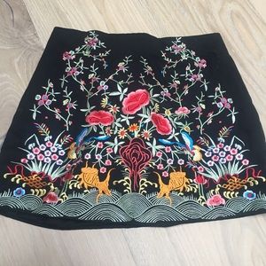 Zara embroidered mini skirt